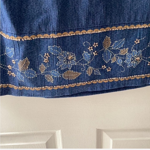 Alfred Dunner Blue Floral Maxi Skirt - Picture 2 of 6